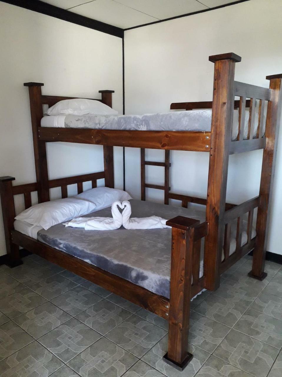 Hostel California Monteverde Ngoại thất bức ảnh