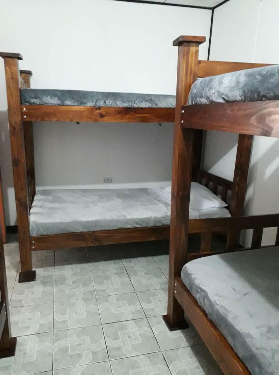 Hostel California Monteverde Ngoại thất bức ảnh