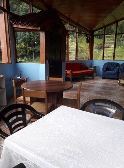 Hostel California Monteverde Ngoại thất bức ảnh